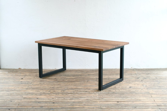 DINING TABLE – Square frame / WALNUT     ダイニングテーブル 1枚目の画像