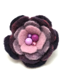 紫色漸層色羊毛氈花飾 第1張的照片