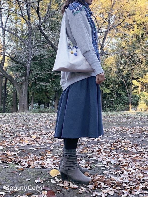 2019秋冬新款/雙面用/和柄藍染風側背包/大尺寸/富貴花 第5張的照片
