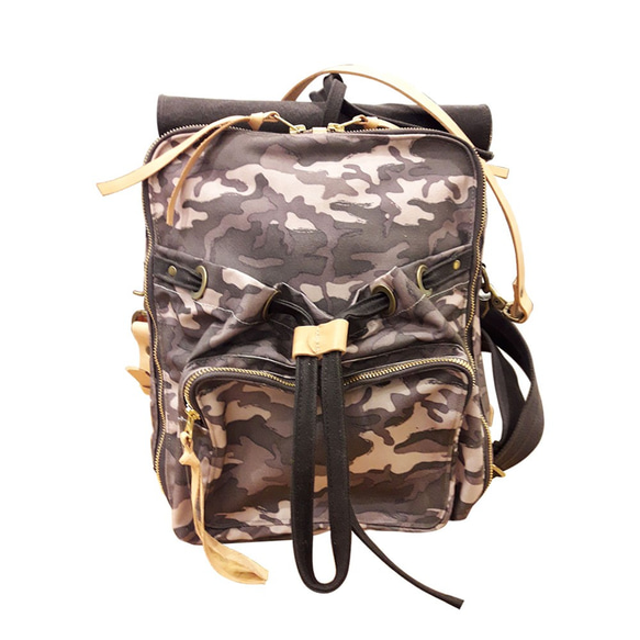 Waxedキャンバス迷彩バックパックUrban Camouflage Backpack（M / L）（カモ粉） 1枚目の画像