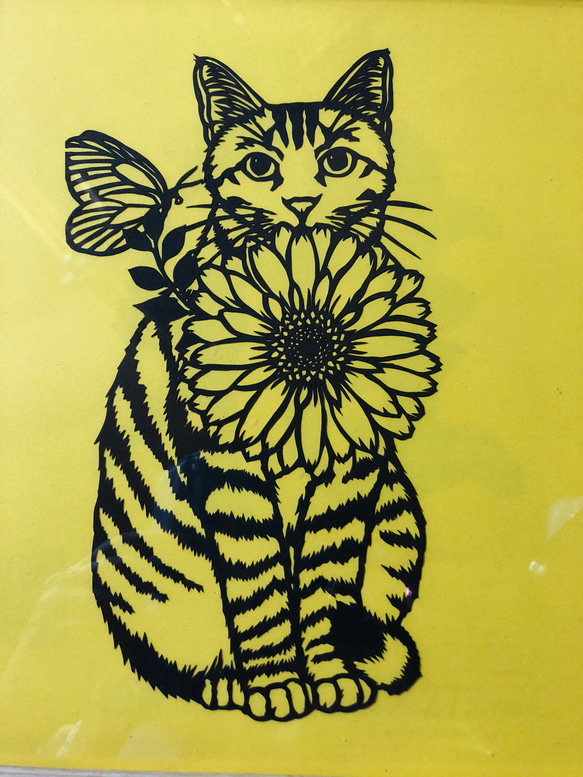 猫と向日葵 1枚目の画像