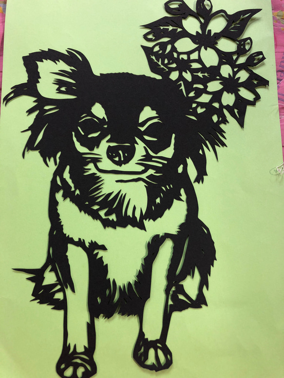 犬の切り絵 1枚目の画像