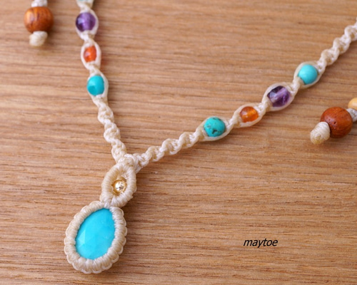 アリゾナ産スリーピングビューティーターコイズのマクラメネックレス