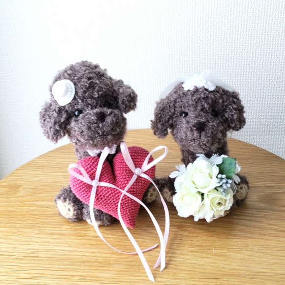 ☆リングピロー(トイプードルのHappy wedding  チョコレートブラウン　No.27　) 2枚目の画像