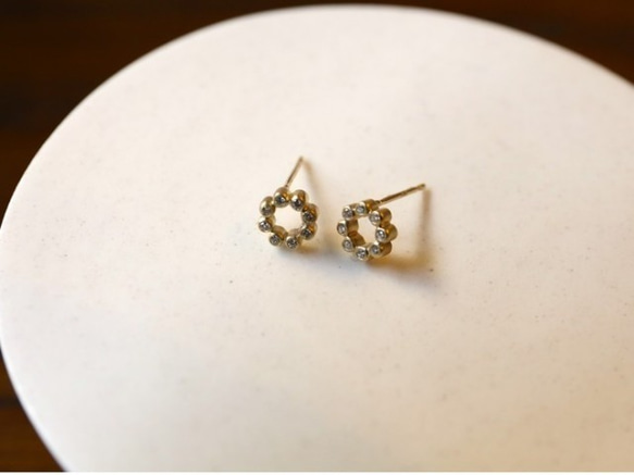 鑽石・18K金 環形釘款耳飾(玫瑰金) 第1張的照片