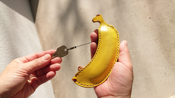 リールキー仕様  バナナのケース 1枚目の画像