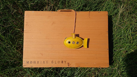 潜水艦の小銭入れ  イエロー 4枚目の画像