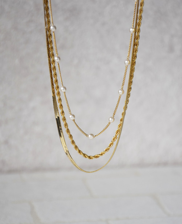 福袋三件組 多層次黃銅蛇鏈珍珠鎖骨鏈 頸鍊 第3張的照片