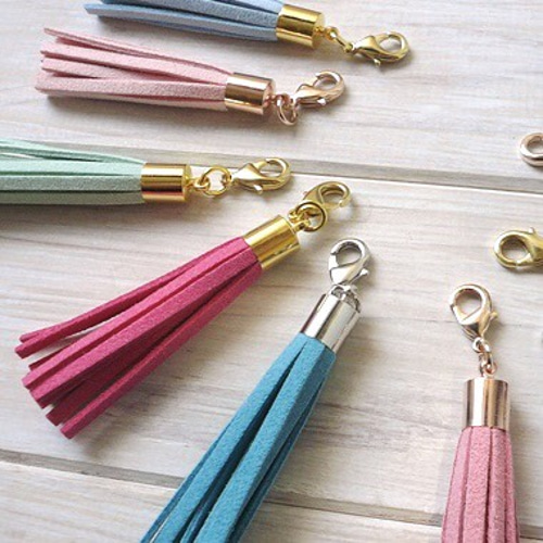 セミオーダー タッセルチャーム フェイクスエード ミニチャーム お財布