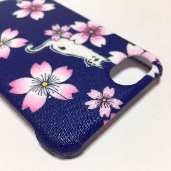 【Xperia/GALAXY/iPhone】桜猫柄 ブルー スマホケース 4枚目の画像