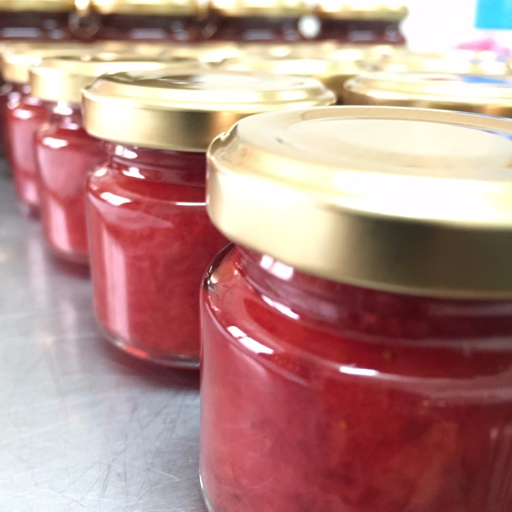 プチギフト素材【30本入】50g小瓶いちごジャム