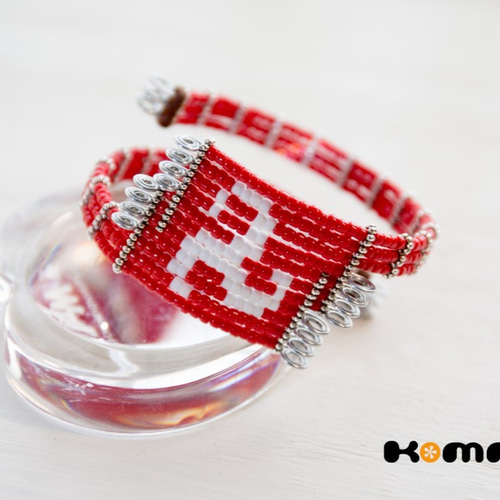 ケルトのトリスケル(三つ巴)バングル〈Kommon〉 バングル・リスト