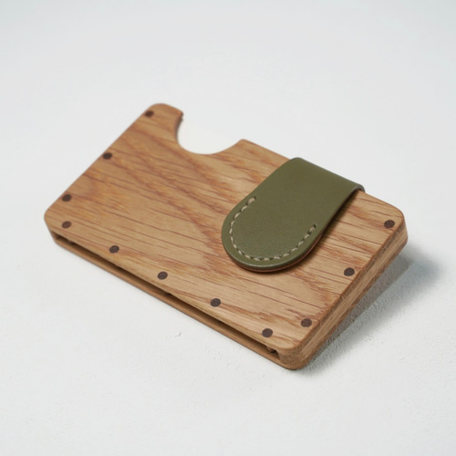 a card case ナラ - 木と革の名刺入れ -（無垢材・本革） 名刺入れ