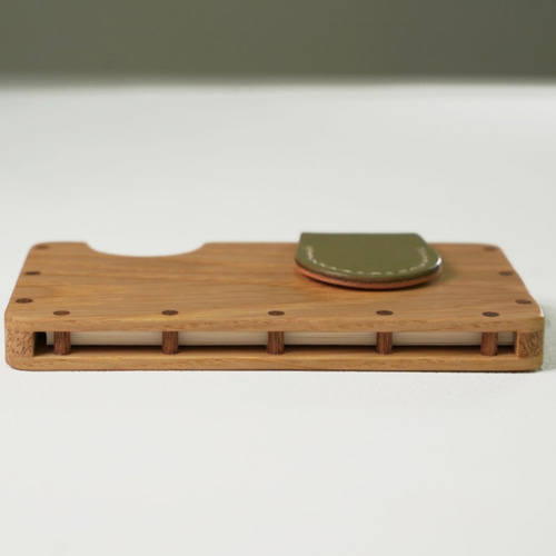 a card case ナラ - 木と革の名刺入れ -（無垢材・本革） 名刺入れ