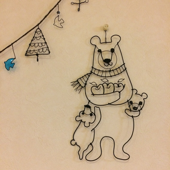 北欧のkumaさんとりんご＊ワイヤーアート 1枚目の画像