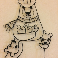 北欧のkumaさんとりんご＊ワイヤーアート 2枚目の画像