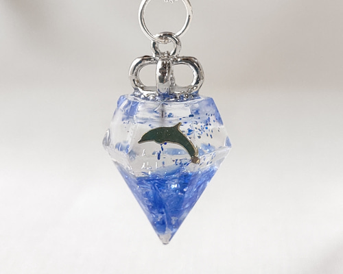 ハンドメイド ネックレス レジン イルカ 星の砂｜Yahoo!フリマ