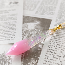＊春の新作＊ピンクと桜のホログラムのクリスタル型レジンのネックレス 7枚目の画像