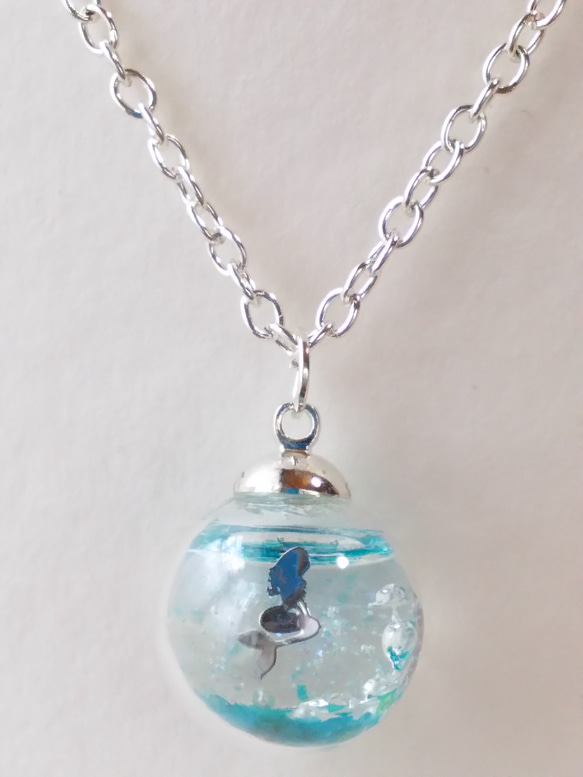 人魚姫からの贈り物～マーメイドとシェルとパールのガラスドームネックレス 6枚目の画像