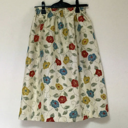 着物リメイク ＰＰ 大島紬 ギャザースカート フリーサイズ シルク 1枚目の画像
