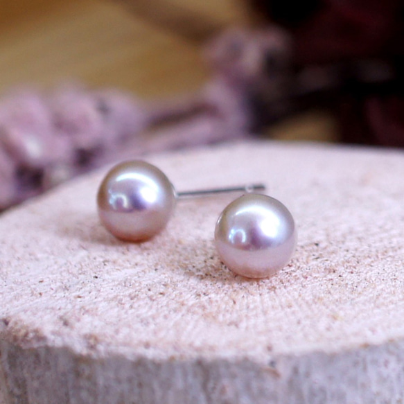 心醉 - 6mm 圓形 粉紅色 珍珠 純銀 電18K 白金 耳針 耳環 第1張的照片