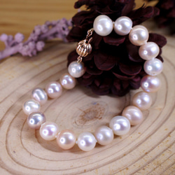 EMPATHY - Potato Pink Pearl Silver Ball Clasp Bracelet 1枚目の画像