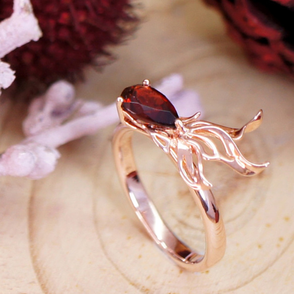 GOLD FISH - Garnet 18K Rose Gold Plated Silver Ring 3枚目の画像