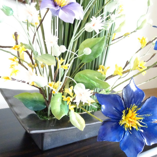 パン粘土/和風] クレマチス/グリーンベル/レンギョウのパンフラワー