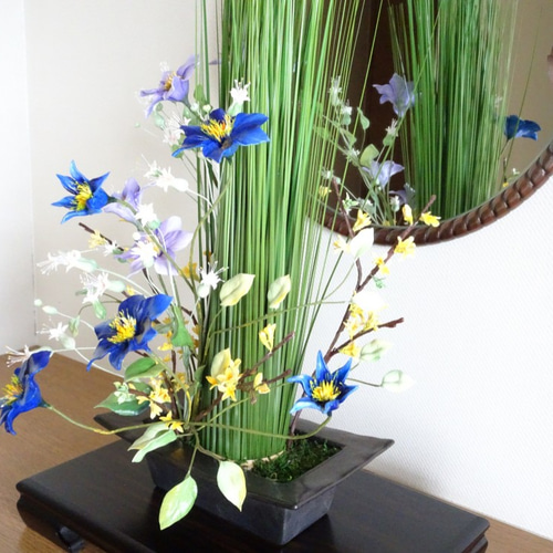 パン粘土/和風] クレマチス/グリーンベル/レンギョウのパンフラワー