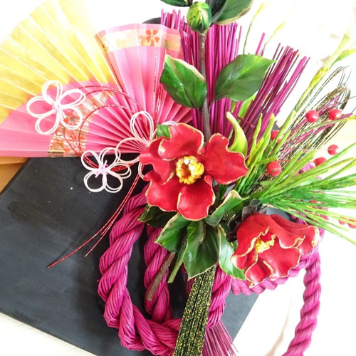 お正月/粘土の花/和/壁掛け】椿/松/水仙の壁掛けお正月飾り～パン