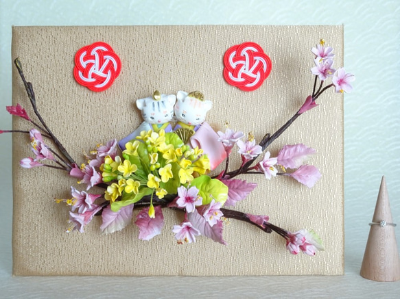 【期間限定/雛飾り/猫/ちりめん/パンフラワー】可愛い猫雛と桜/菜の花 春の和風アレンジメント 10枚目の画像