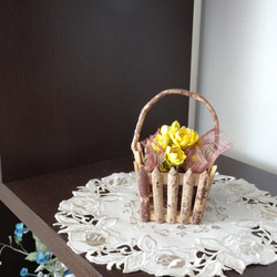 【贈り物/和風/パン粘土】ほっこりな春の訪れ～福寿草のパンフラワーアレンジメント 9枚目の画像
