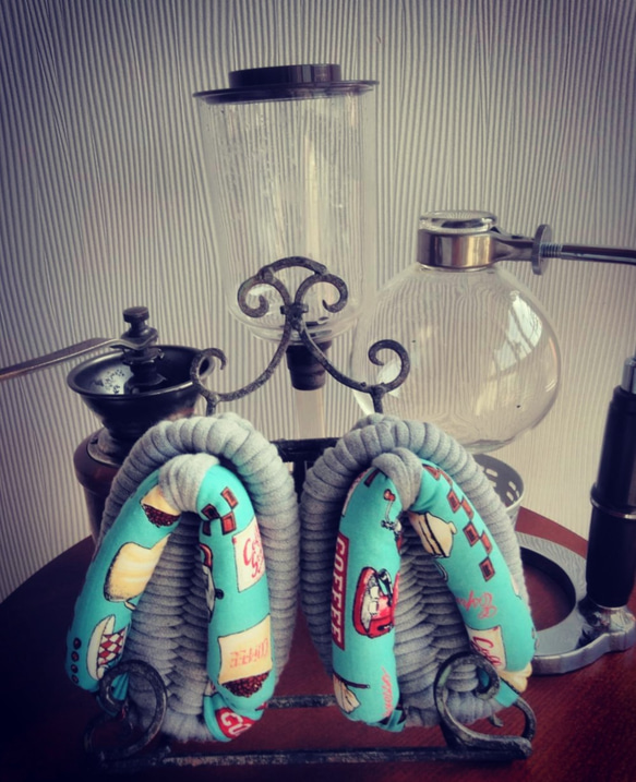 *布大象半腳（Ashinaka）咖啡圖案保健品涼鞋 第2張的照片