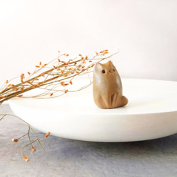 Brown Handmade Ceramic Cat – size: S 2枚目の画像