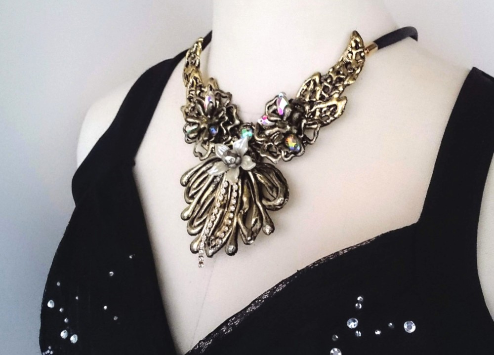 天使の翼のネックレス(ゴールド)