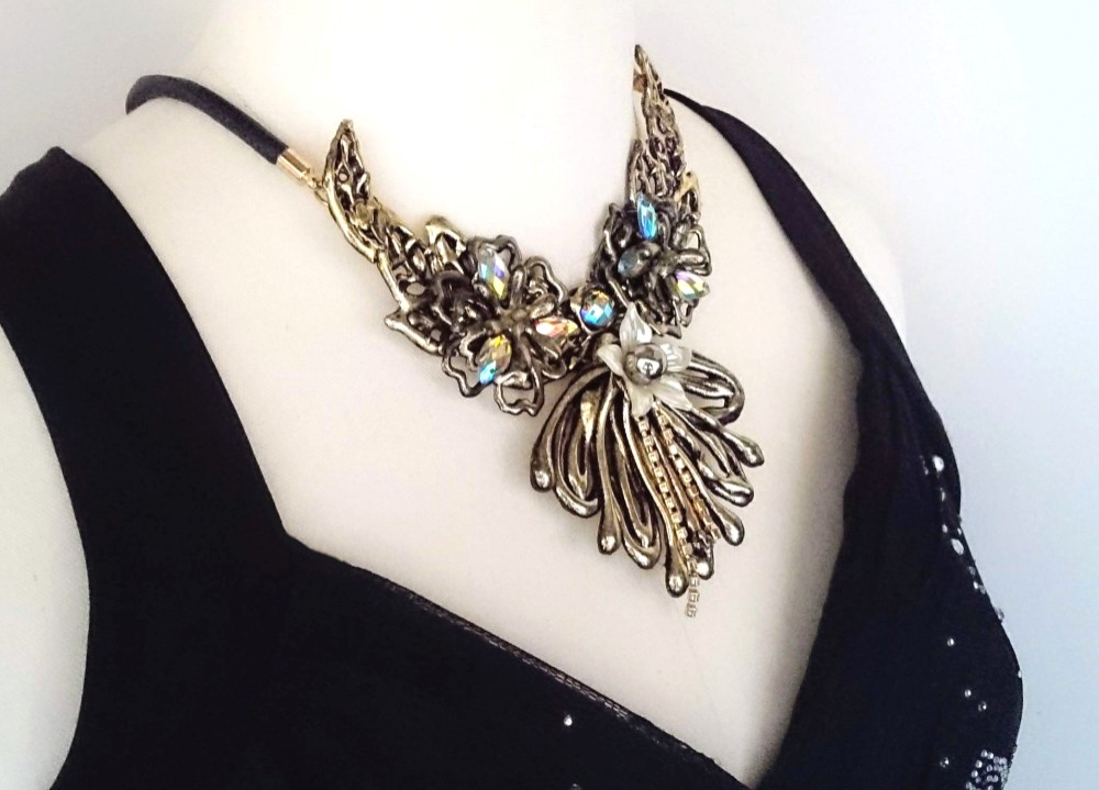 天使の翼のネックレス(ゴールド)