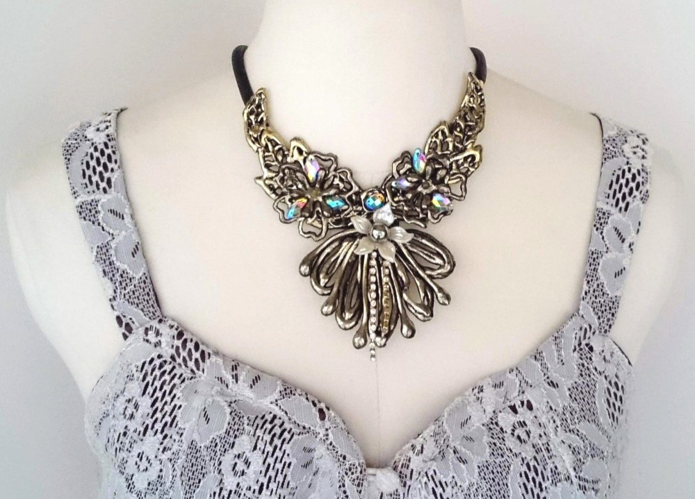 天使の翼のネックレス(ゴールド)