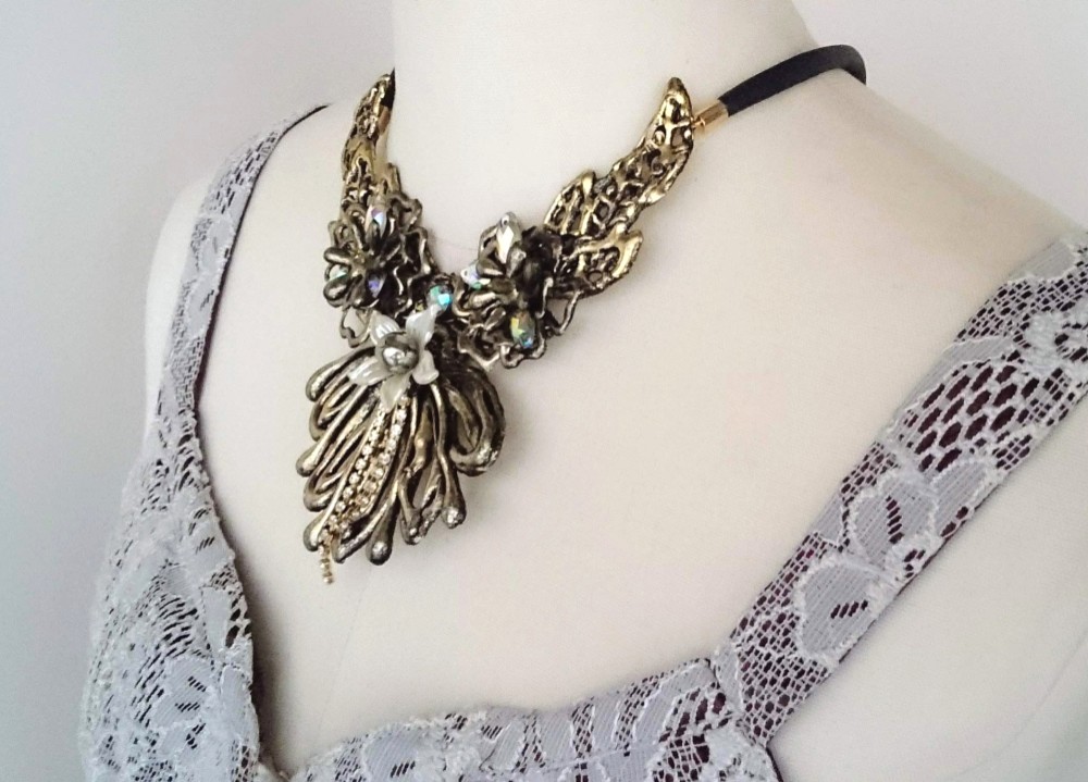 天使の翼のネックレス(ゴールド)