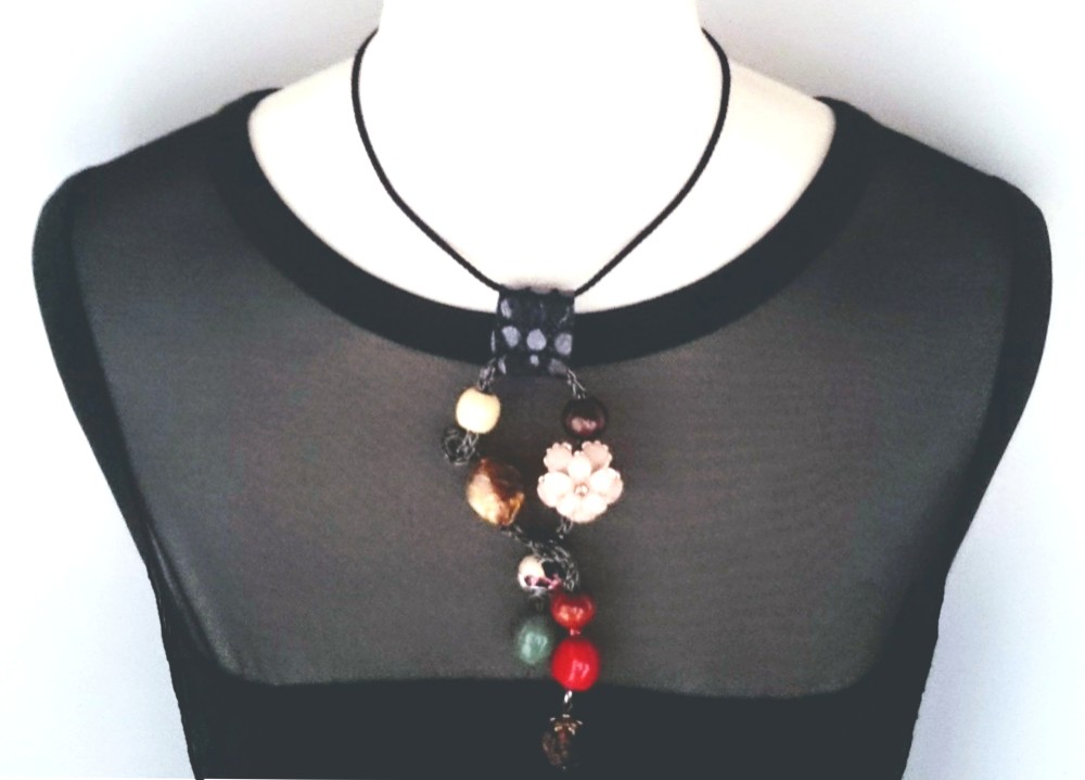 変幻自在!! ワイヤーマルチネックレス（ダークGRG）