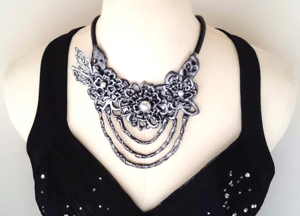 フラワーチェーン・ネックレス Type B(シルバー)