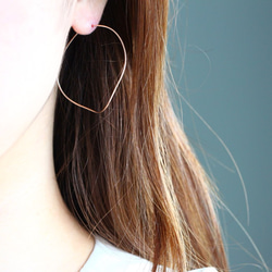 14kgf(Rose) nuance curve pierced earrings 第2張的照片