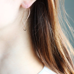 14kgf(Rose) nuance curve pierced earrings 第5張的照片