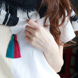 14kgf-Silky tassel 項鍊(adjustable chain)dark green×bibid pink 第6張的照片