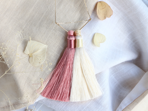 14kgf-Silky tassel 項鍊(adjustable chain)mauve pink×off white 第6張的照片