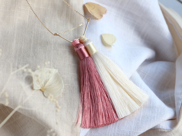 14kgf-Silky tassel 項鍊(adjustable chain)mauve pink×off white 第9張的照片