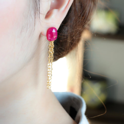 14kgf-Ruby pink chalcedony tassel 耳針 第2張的照片