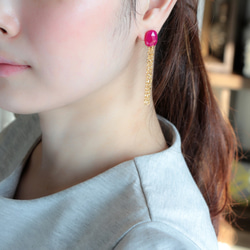 14kgf-Ruby pink chalcedony tassel 耳針 第4張的照片
