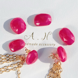 14kgf-Ruby pink chalcedony tassel 耳針 第5張的照片