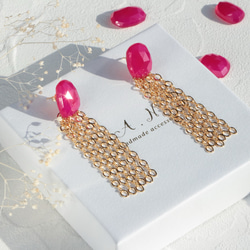 14kgf-Ruby pink chalcedony tassel 耳針 第9張的照片