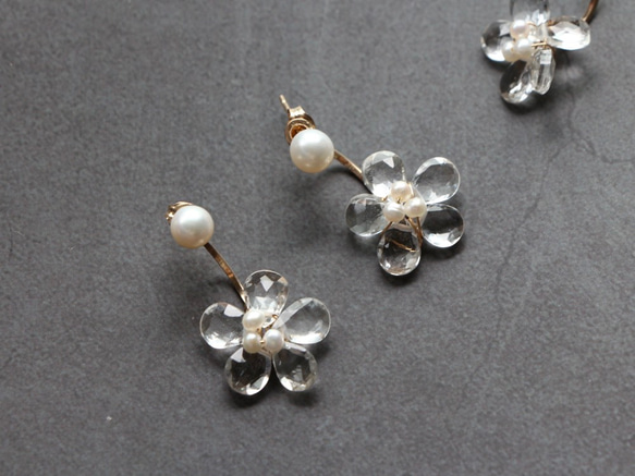 14kgf-pearl stud and white topaz flower 耳針 第1張的照片